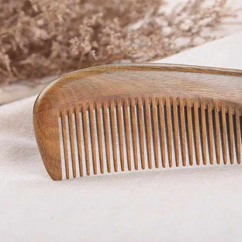 Wooden Hair Comb with Round Handle Green Sandalwood - Image 4