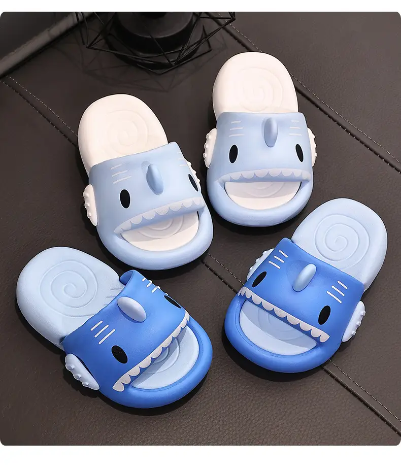 2026 New Baby Shark Children's Slippers for Boys and Girls, Summer Home Non-Slip Bathroom Slippers for Outdoor Wear — feature 11