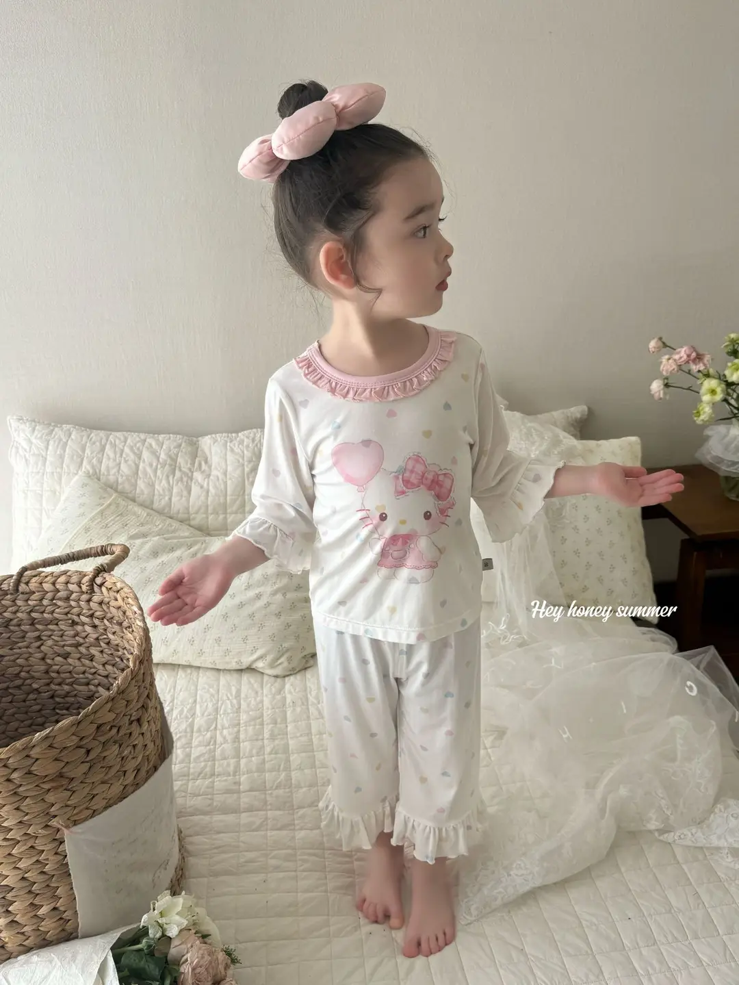 Heyhoney Children's Spring, Autumn, and Summer Three-Quarter Sleeve Set for Girls, Home Wear, Air Conditioning Clothing, Pajamas