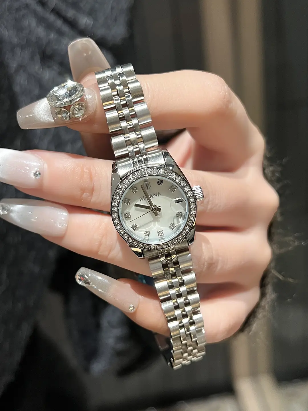 Aimana Brand Small Dial Watch for Women, Waterproof Zircon Quartz Watch, Niche Luxury Waterproof Solid Stainless Steel Women's Watch — feature 23