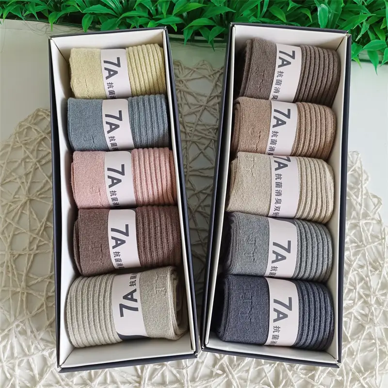 [Boxed] 7A Grade Antibacterial and Deodorant Socks, Double-Needle Pure Cotton Mid-Calf Socks, Men's and Women's All-Season Solid Color Business Socks — feature 3