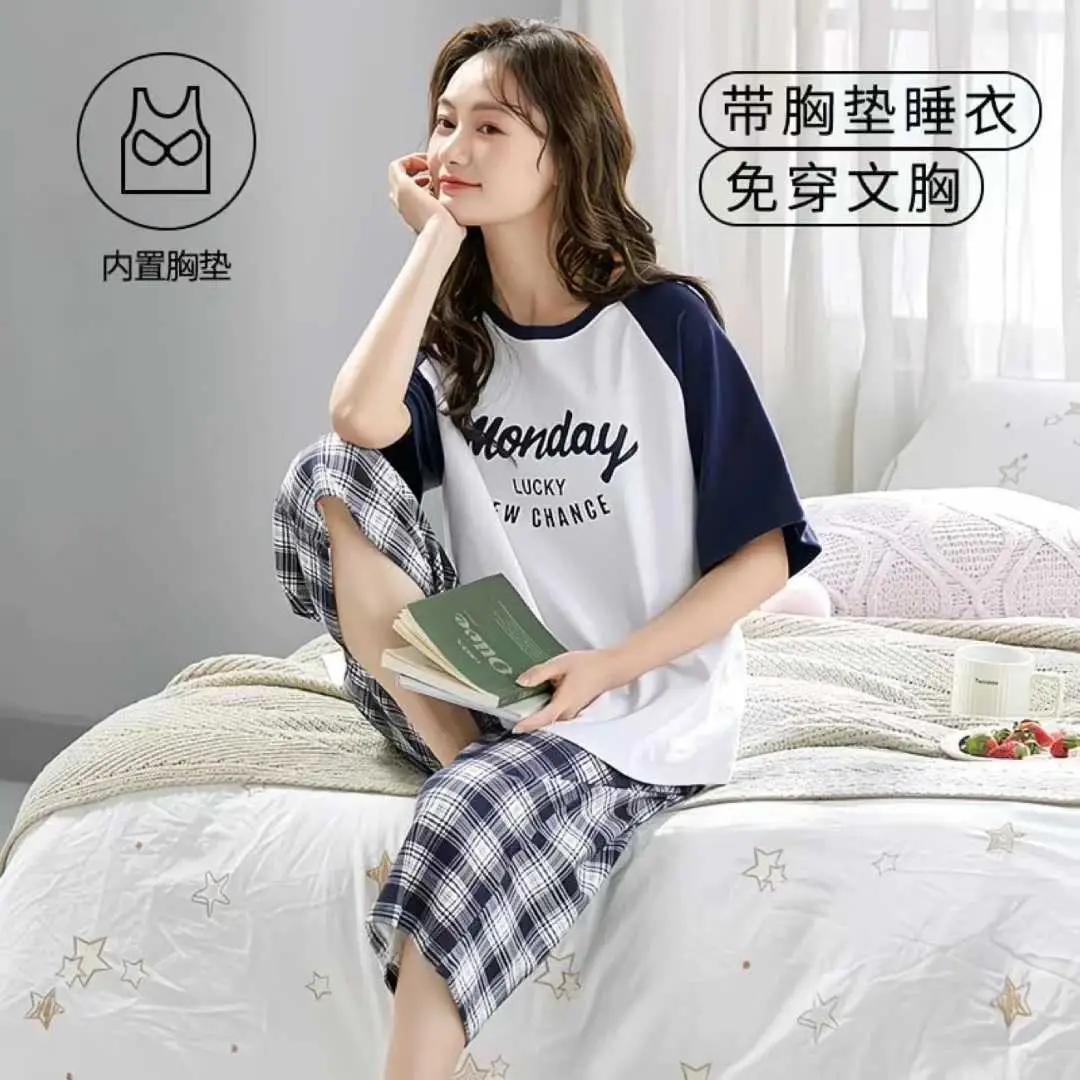 Summer New Style Short-Sleeved Women's Pajamas with Chest Pads and Three-Quarter Pants Set, Korean-Style Loose-Fitting Plus-Size Youth Loungewear