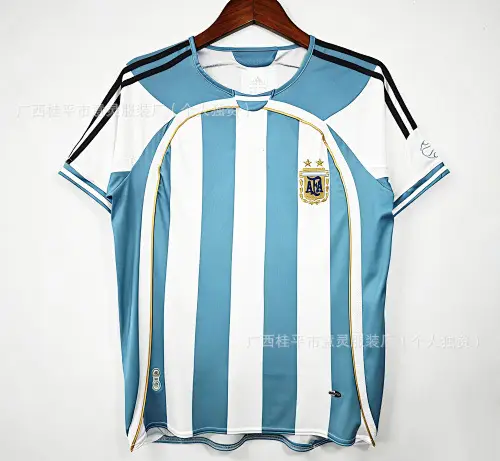 Cross-Border Popular Club-Style Football Jerseys for Men, Moisture-Wicking, Quick-Drying, Breathable Sports T-Shirts, In-Stock Wholesale from Manufacturers
