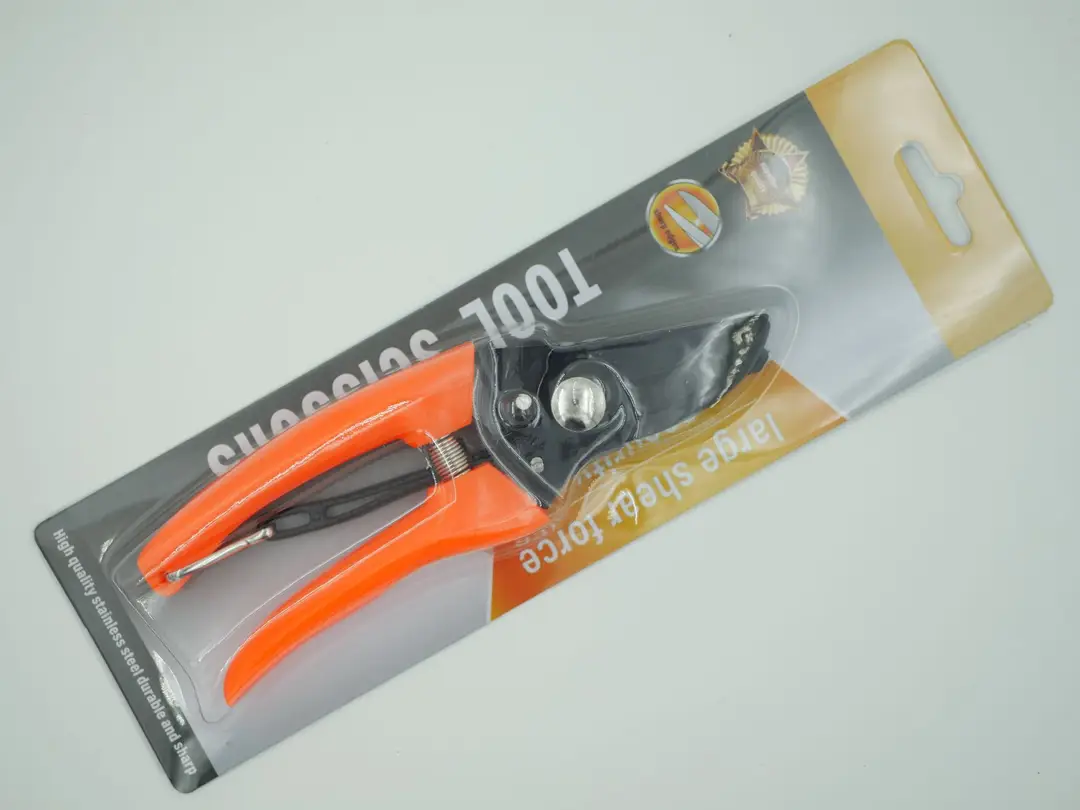Best-Selling Stainless Steel Sheep Hoof Scissors and Gardening Shears in Southeast Asia. Wholesale Garden Tools, Branch Cutters, Pruning Shears