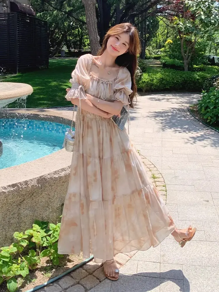 French-Style Romantic Square-Neck Floral Dress, Fairy-Like, Spring and Autumn 2026 New Model, Summer Gentle Temperament, Super Fairy-Like Vacation Long Dress