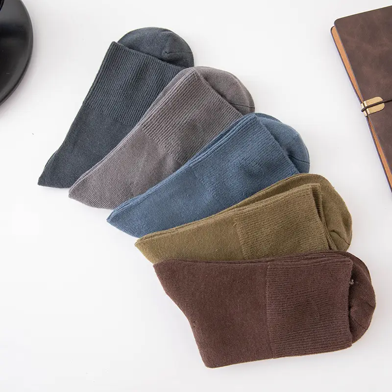 Loose Socks for Middle-Aged and Elderly People, Autumn and Winter Mid-Calf Plain Cotton Socks That Don'T Squeeze the Feet, Large Size Maternity Long Socks, Health Socks for Plus-Size Individuals