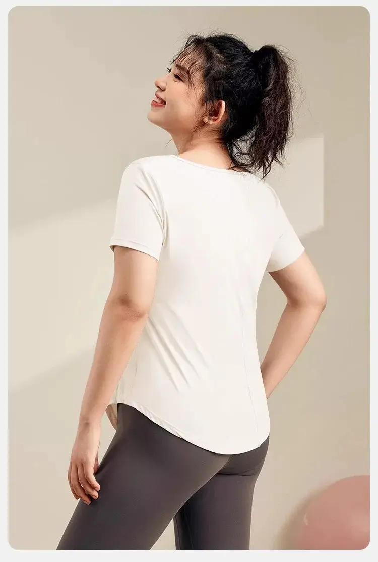 Plus-Size Yoga Clothing for Women, Short-Sleeve Quick-Dry Sports Top, Slim-Fit Running Fitness T-Shirt, Set for Plus-Size Women, Lightweight Summer Style — feature 20