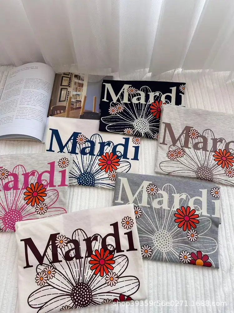 Korean Version In-Stock Mardi Short-Sleeve T-Shirt with Daisy and Dachshund Print, Same Style as Kim Go-Eun, Loose Fit Versatile Top for Women