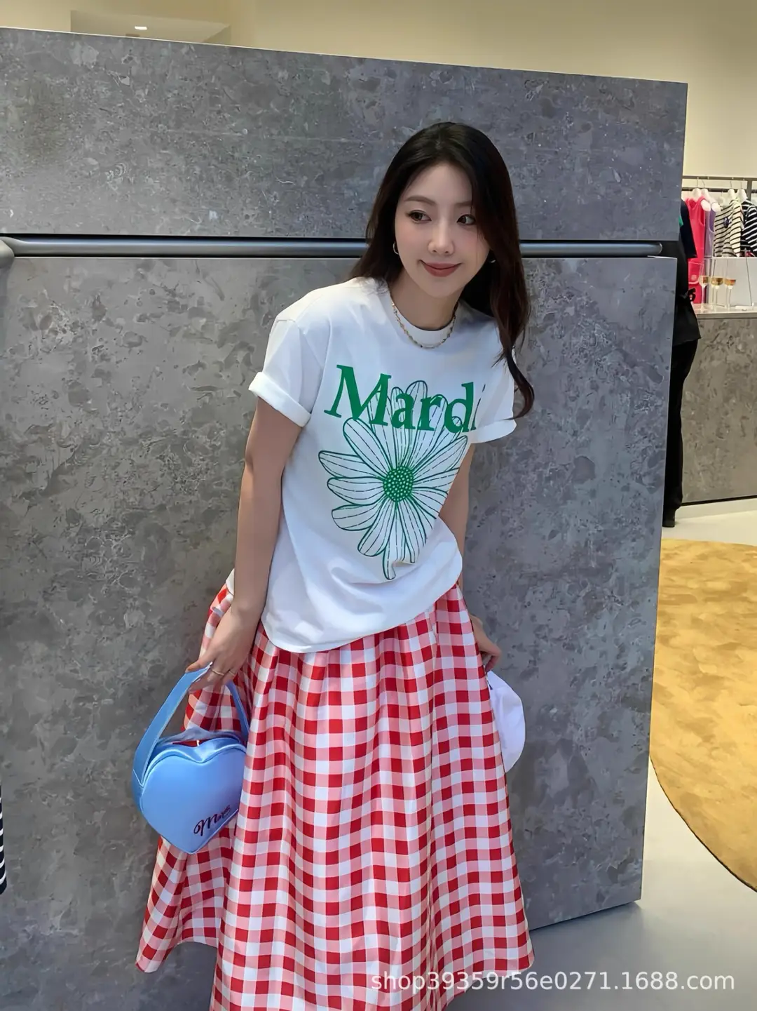 Korean Version In-Stock Mardi Short-Sleeve T-Shirt with Daisy and Dachshund Print, Same Style as Kim Go-Eun, Loose Fit Versatile Top for Women — feature 10