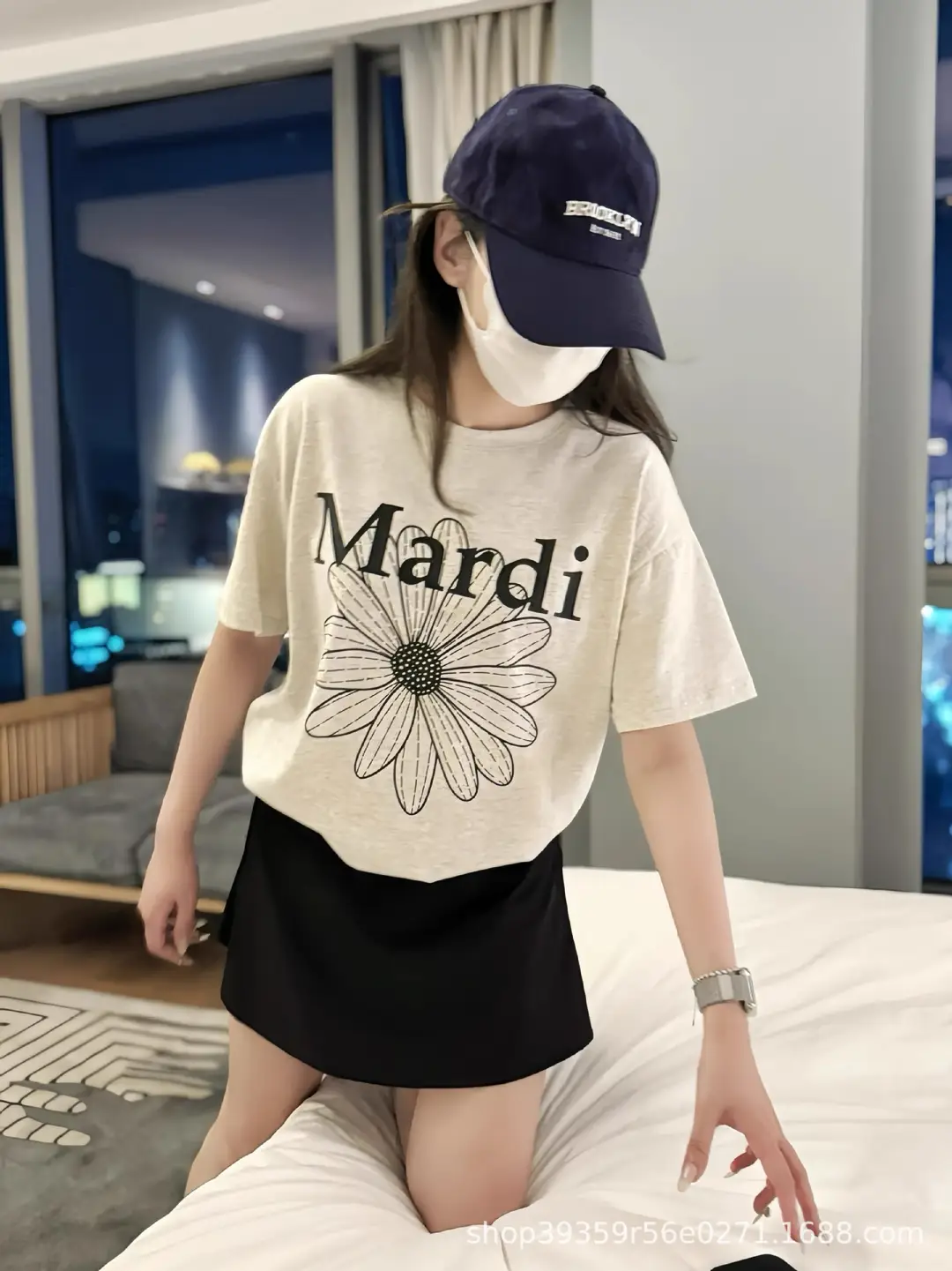 Korean Version In-Stock Mardi Short-Sleeve T-Shirt with Daisy and Dachshund Print, Same Style as Kim Go-Eun, Loose Fit Versatile Top for Women — feature 12