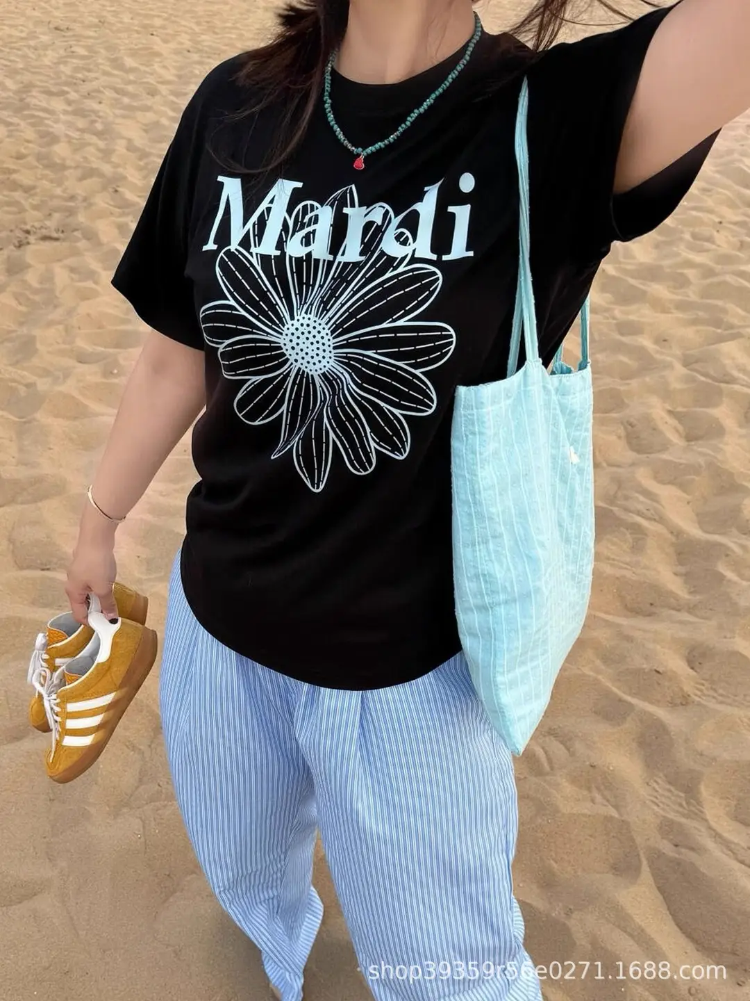 Korean Version In-Stock Mardi Short-Sleeve T-Shirt with Daisy and Dachshund Print, Same Style as Kim Go-Eun, Loose Fit Versatile Top for Women — feature 18