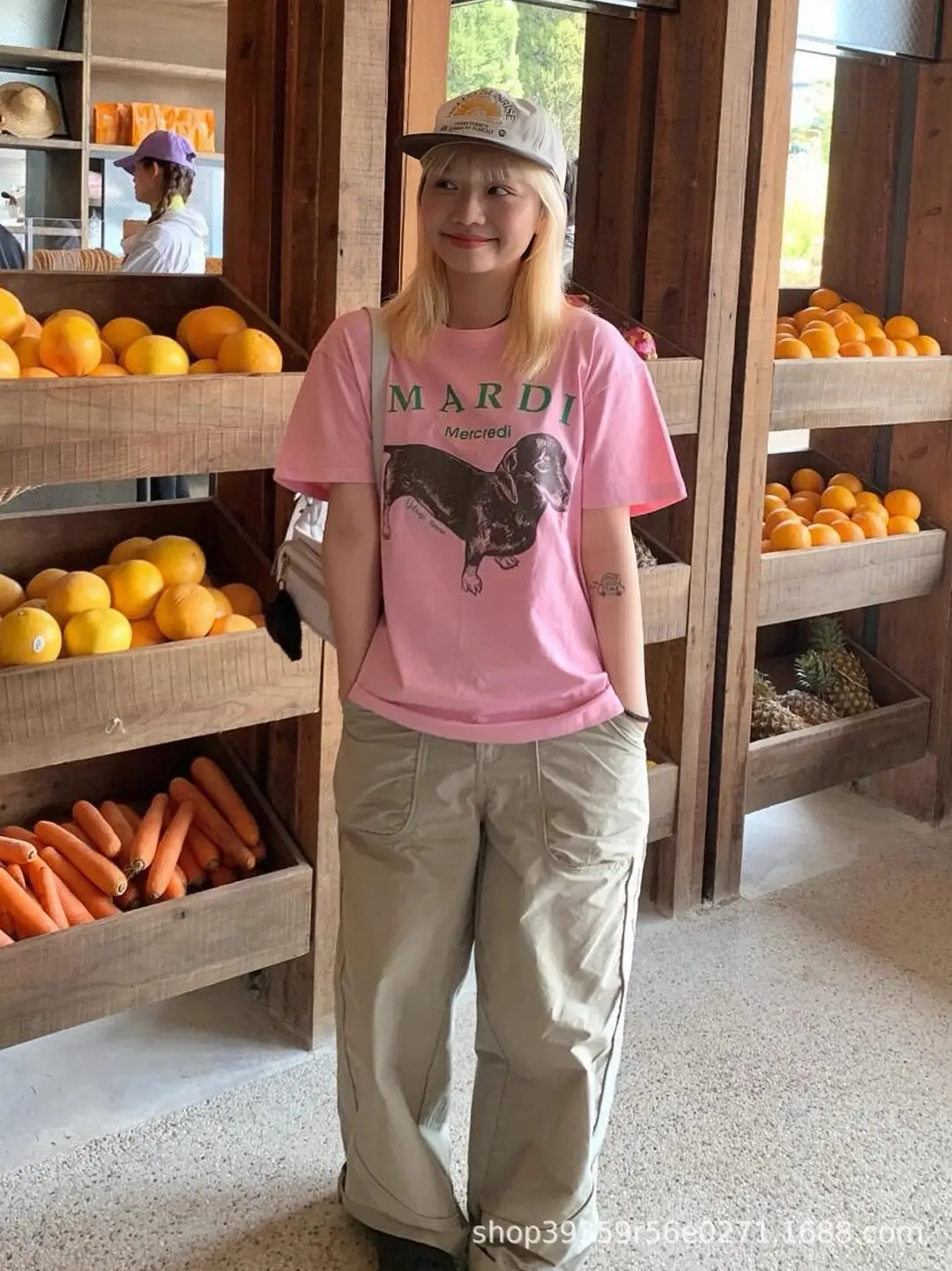 Korean Version In-Stock Mardi Short-Sleeve T-Shirt with Daisy and Dachshund Print, Same Style as Kim Go-Eun, Loose Fit Versatile Top for Women — feature 19