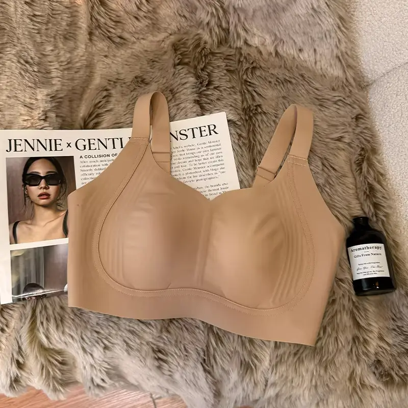 Ultra-Thin Seamless Invisible Foundation Liquid Rabbit Ear Cup Bra for Women with Large Busts, Minimizing Side Breasts, Anti-Sagging, Full Cup Bra