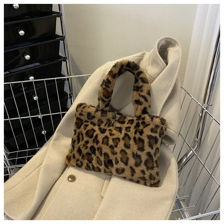Cross-Border Bags Fashion Furry Handbags 2026 Foreign Trade Versatile Stylish Plush Women's Bags Trendy Cute Ladies' Bags — feature 40