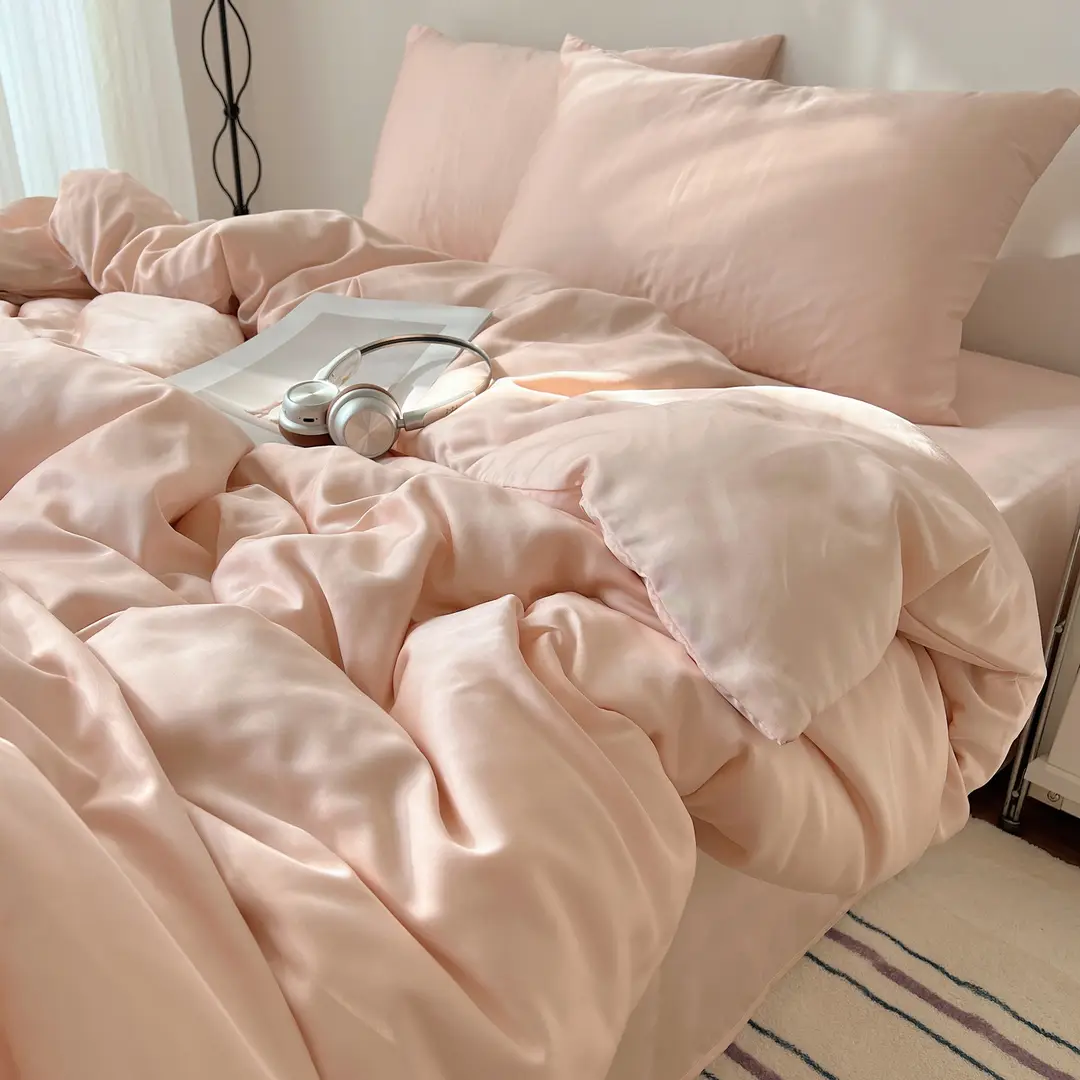 2026 New Ice Silk Four-Piece Set, Skin-Friendly and Comfortable, Suitable for Home Bedroom and Student Dormitory, Bed Sheet and Duvet Cover, Machine Washable