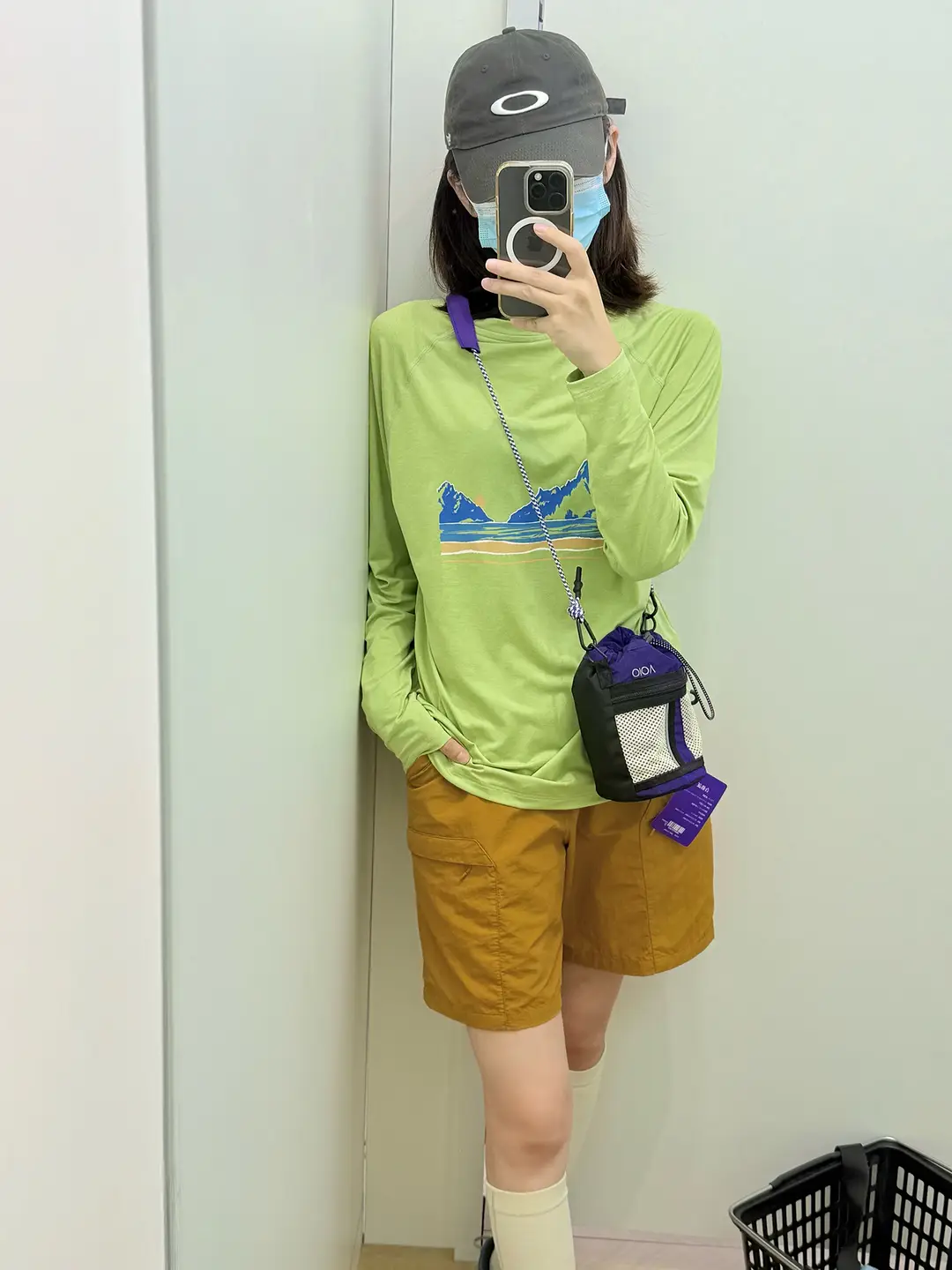 Lightweight Moisture-Wicking Quick-Drying Clothing for Women and Men, Autumn Breathable Sun Protection Long-Sleeved T-Shirt, Outdoor Hiking Badminton Clothing