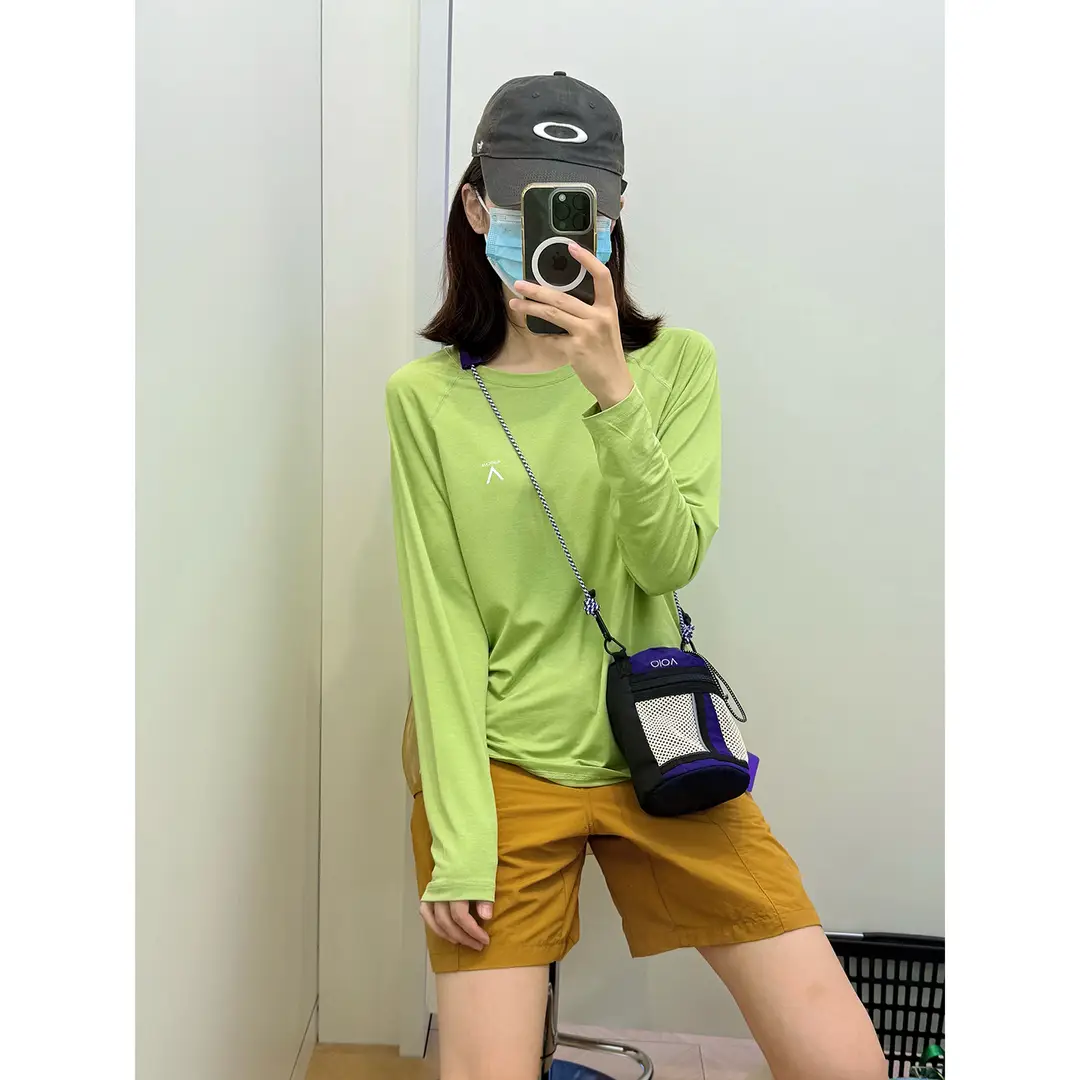 Lightweight Moisture-Wicking Quick-Drying Clothing for Women and Men, Autumn Breathable Sun Protection Long-Sleeved T-Shirt, Outdoor Hiking Badminton Clothing