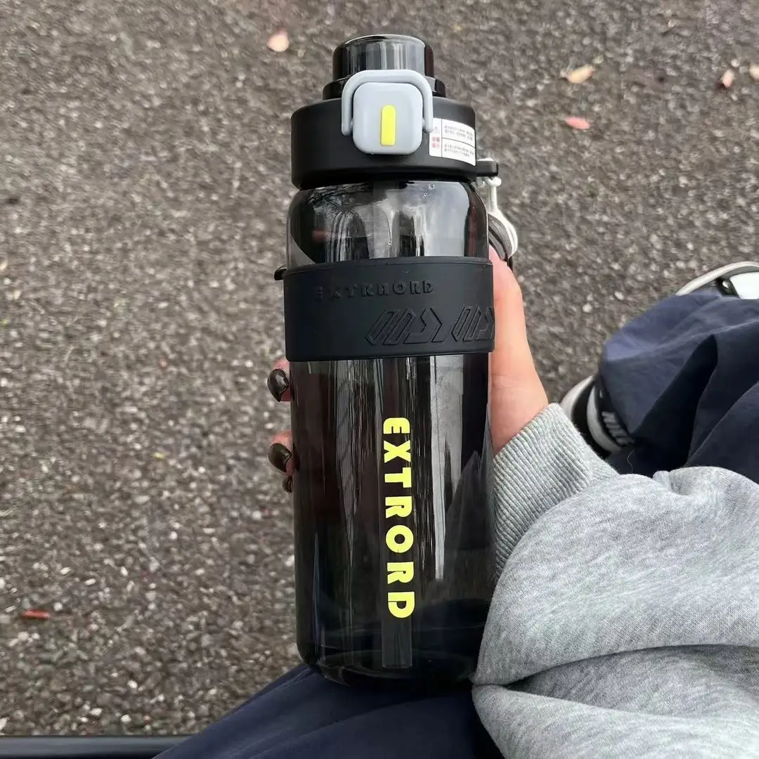 [Supports Dropshipping] New Sports Water Bottle for Boys and Students, Fitness Straw Cup, Outdoor Large-Capacity Water Bottle