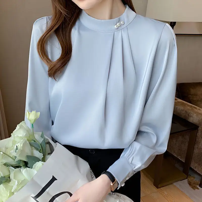 White Fashionable Women's Shirt, Autumn 2026 New Style, Professional Chiffon Blouse, Stylish Loose Fit, Slimming Long-Sleeve Top