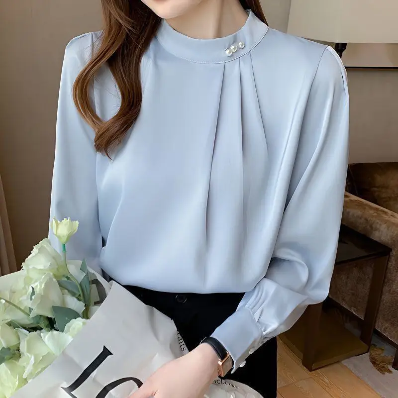White Fashionable Women's Shirt, Autumn 2026 New Style, Professional Chiffon Blouse, Stylish Loose Fit, Slimming Long-Sleeve Top