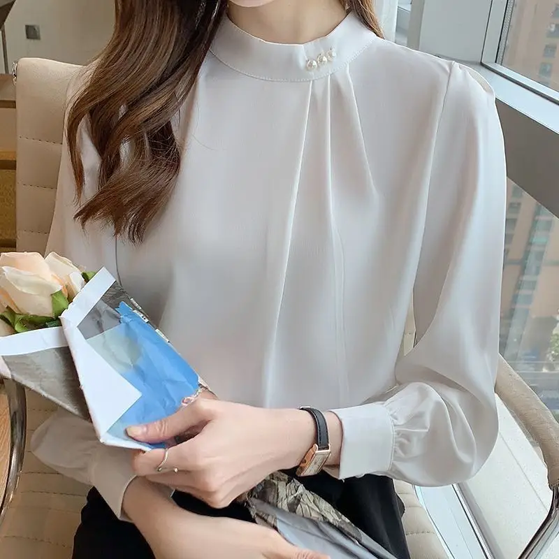 White Fashionable Women's Shirt, Autumn 2026 New Style, Professional Chiffon Blouse, Stylish Loose Fit, Slimming Long-Sleeve Top