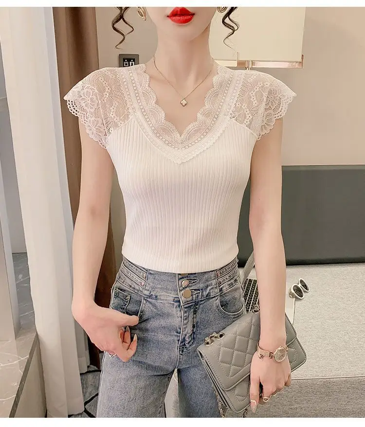 Women's Summer Stylish Lace V-Neck Plus-Size Stretchy Slim-Fit Elegant Blazer Versatile Base Layer Top — feature 4