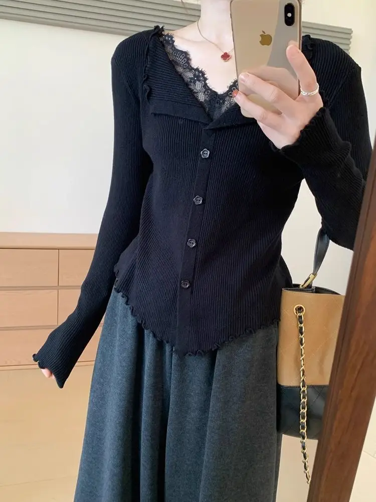 Sweater with Lace Patchwork, Faux Two-Piece Base Shirt, 2025 Autumn and Winter New Korean Style Cardigan, Casual and Stylish Top for Women — feature 4