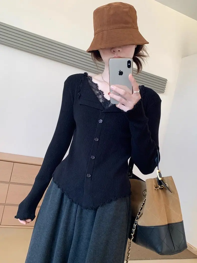Sweater with Lace Patchwork, Faux Two-Piece Base Shirt, 2025 Autumn and Winter New Korean Style Cardigan, Casual and Stylish Top for Women — feature 8