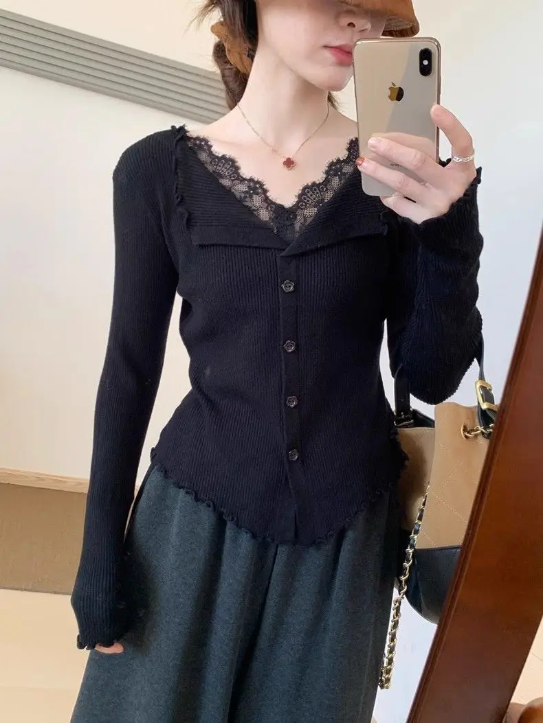 Sweater with Lace Patchwork, Faux Two-Piece Base Shirt, 2025 Autumn and Winter New Korean Style Cardigan, Casual and Stylish Top for Women — feature 9