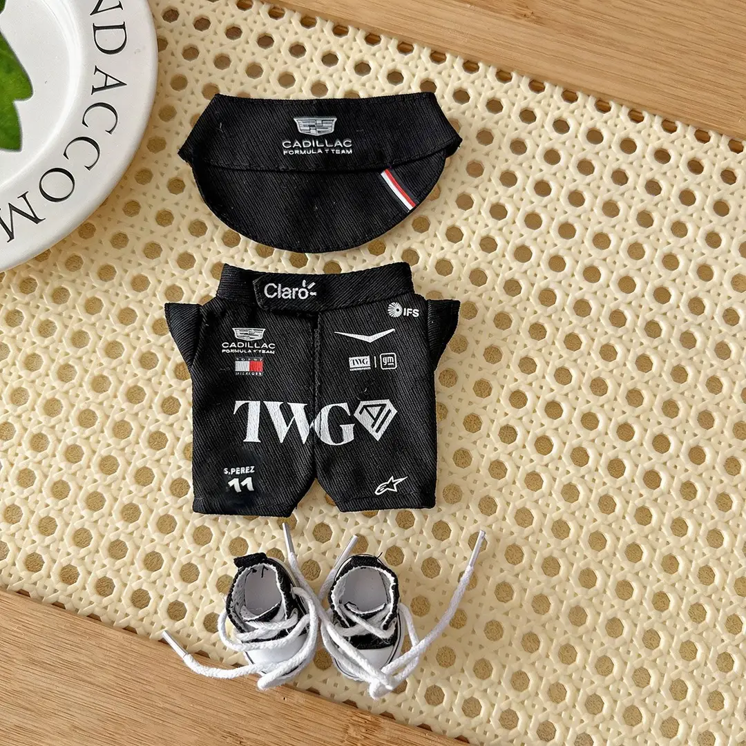 First, Second, and Third Generation Labubu Doll Clothes Racing Suit F1 Mclaren New Season 17cm Labubu Clothes and Hats Wholesale