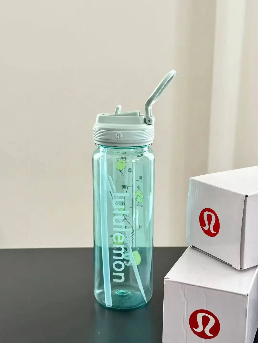 Lululemon Back to Life Plastic Straw Cup Transparent Sports Water Bottle Fitness Plastic Outdoor Water Cup — feature 17