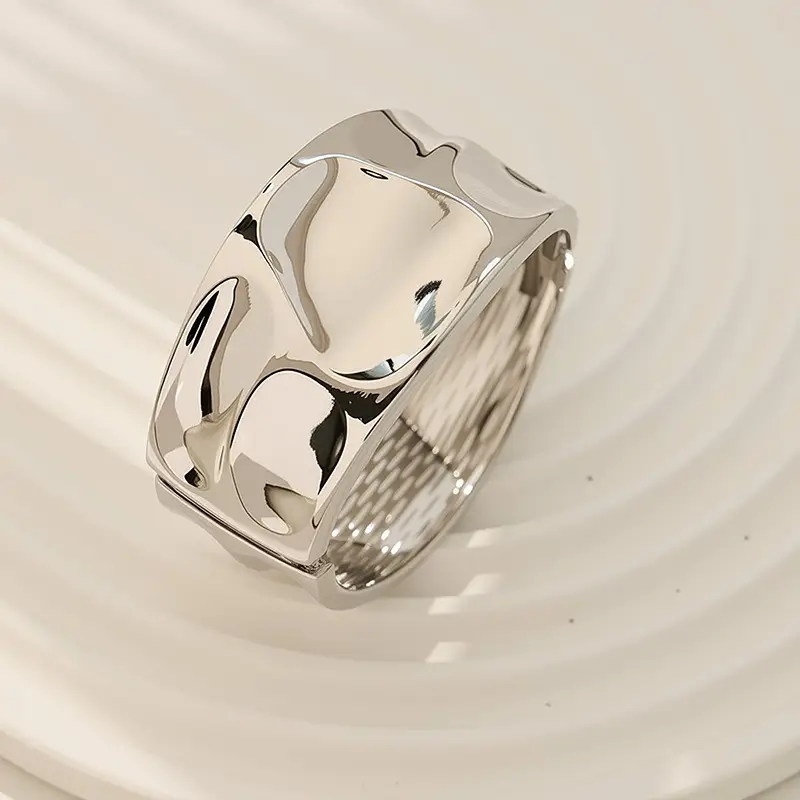 Open-Ended Gold Bracelet for Women, High-End Metallic Silver Arm Ring Jewelry, Vintage Arm Decoration Accessory for Women