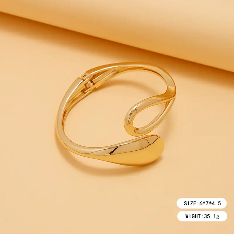 Open-Ended Gold Bracelet for Women, High-End Metallic Silver Arm Ring Jewelry, Vintage Arm Decoration Accessory for Women