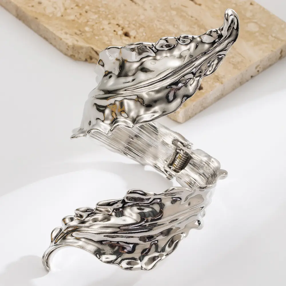 Open-Ended Gold Bracelet for Women, High-End Metallic Silver Arm Ring Jewelry, Vintage Arm Decoration Accessory for Women