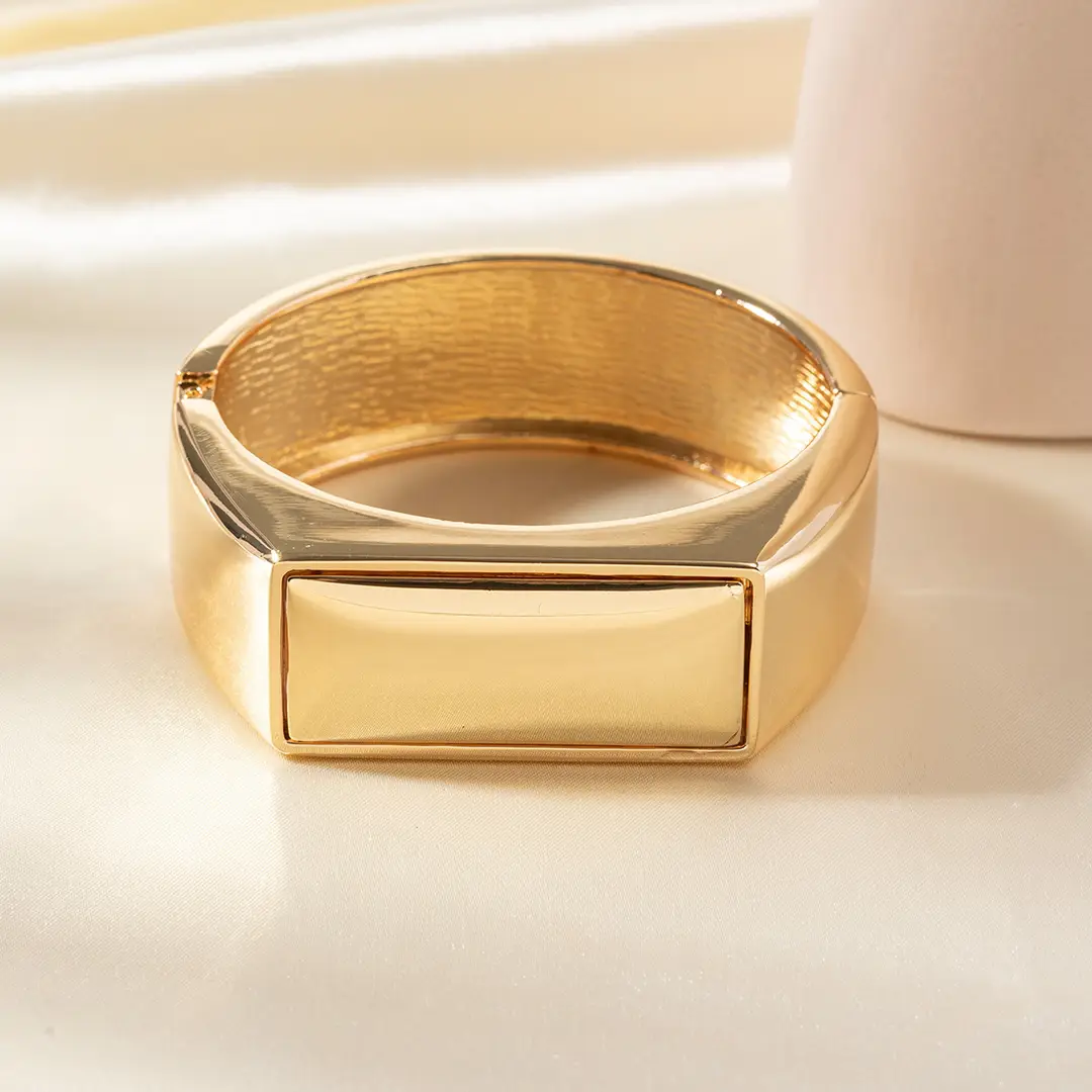 Open-Ended Gold Bracelet for Women, High-End Metallic Silver Arm Ring Jewelry, Vintage Arm Decoration Accessory for Women