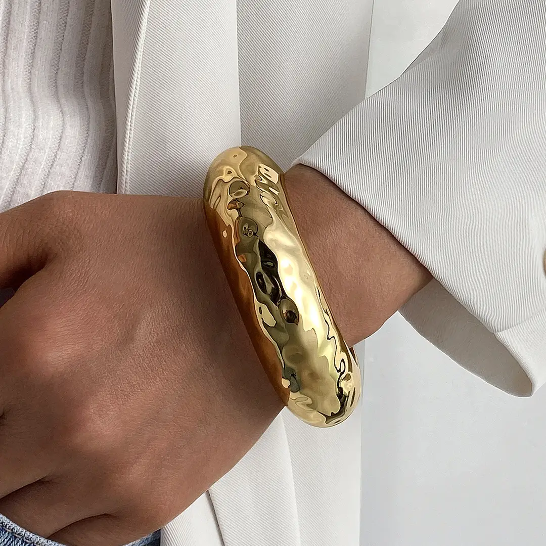 Open-Ended Gold Bracelet for Women, High-End Metallic Silver Arm Ring Jewelry, Vintage Arm Decoration Accessory for Women