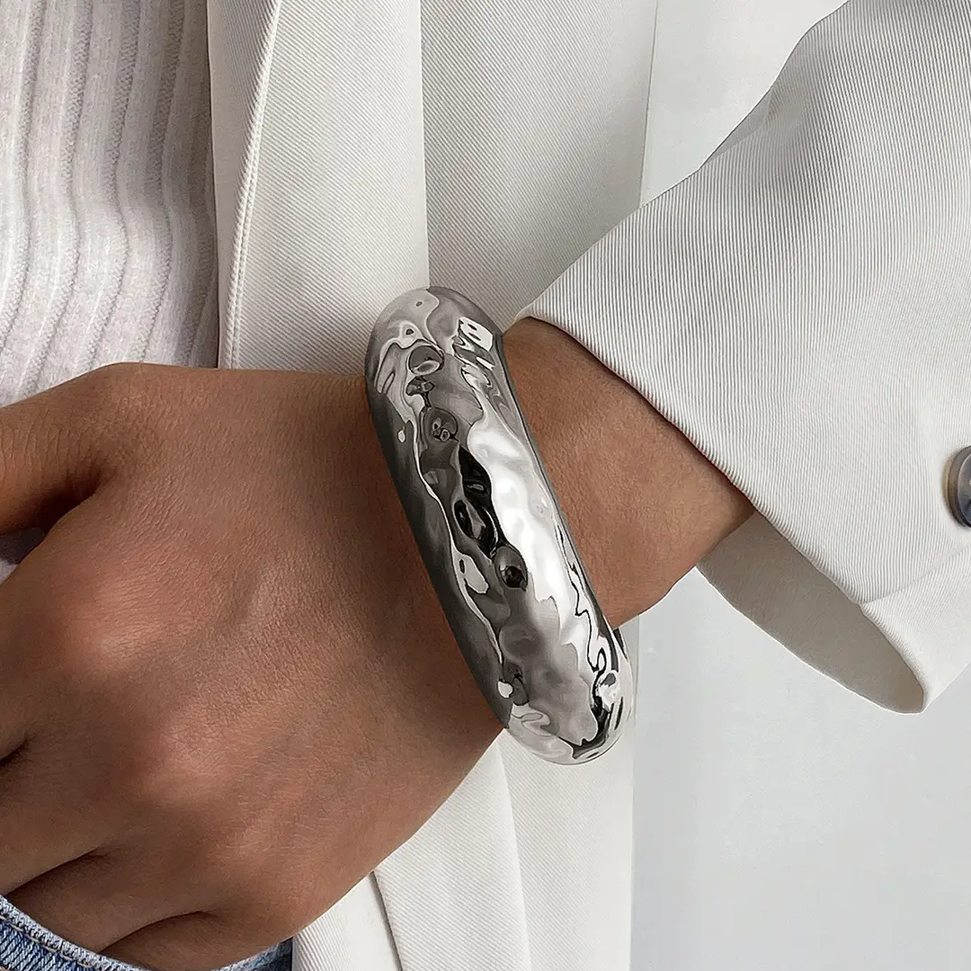 Open-Ended Gold Bracelet for Women, High-End Metallic Silver Arm Ring Jewelry, Vintage Arm Decoration Accessory for Women