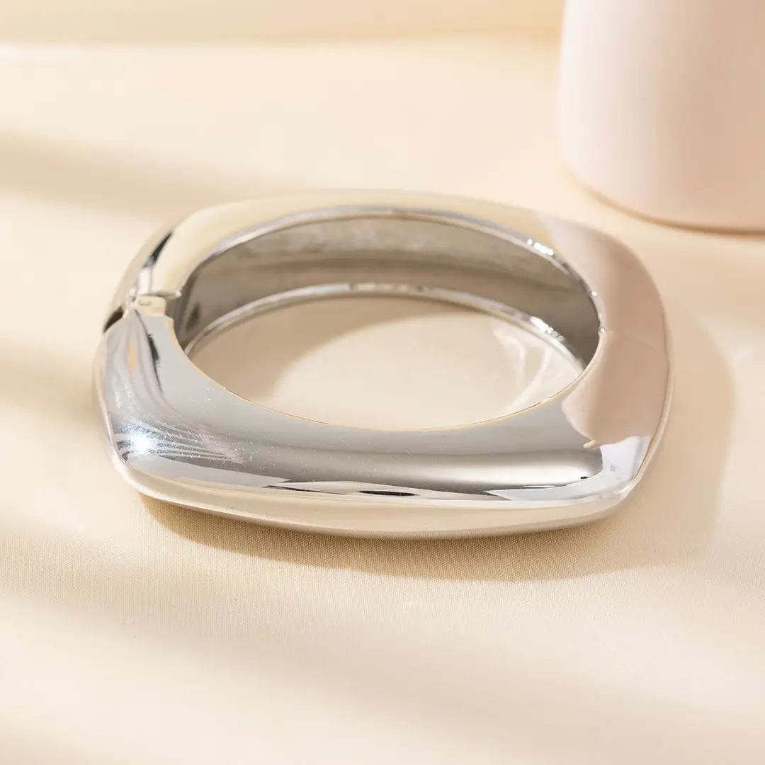 Open-Ended Gold Bracelet for Women, High-End Metallic Silver Arm Ring Jewelry, Vintage Arm Decoration Accessory for Women