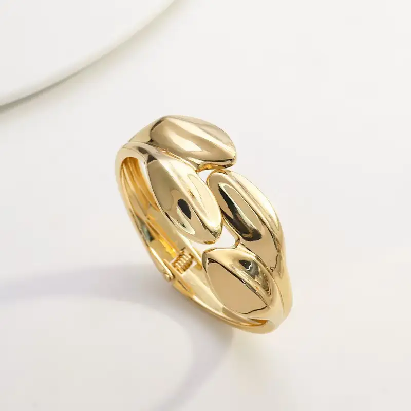 Open-Ended Gold Bracelet for Women, High-End Metallic Silver Arm Ring Jewelry, Vintage Arm Decoration Accessory for Women