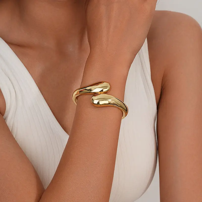 Open-Ended Gold Bracelet for Women, High-End Metallic Silver Arm Ring Jewelry, Vintage Arm Decoration Accessory for Women