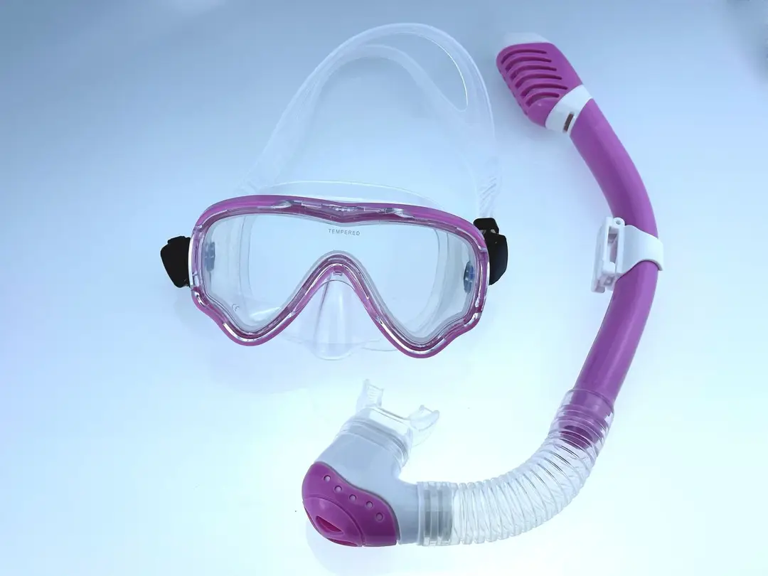 Children's Snorkeling Set with Full Dry Breathing Tube, Anti-Fog Diving Goggles for Boys and Girls, Popular Cross-Border Model — feature 13
