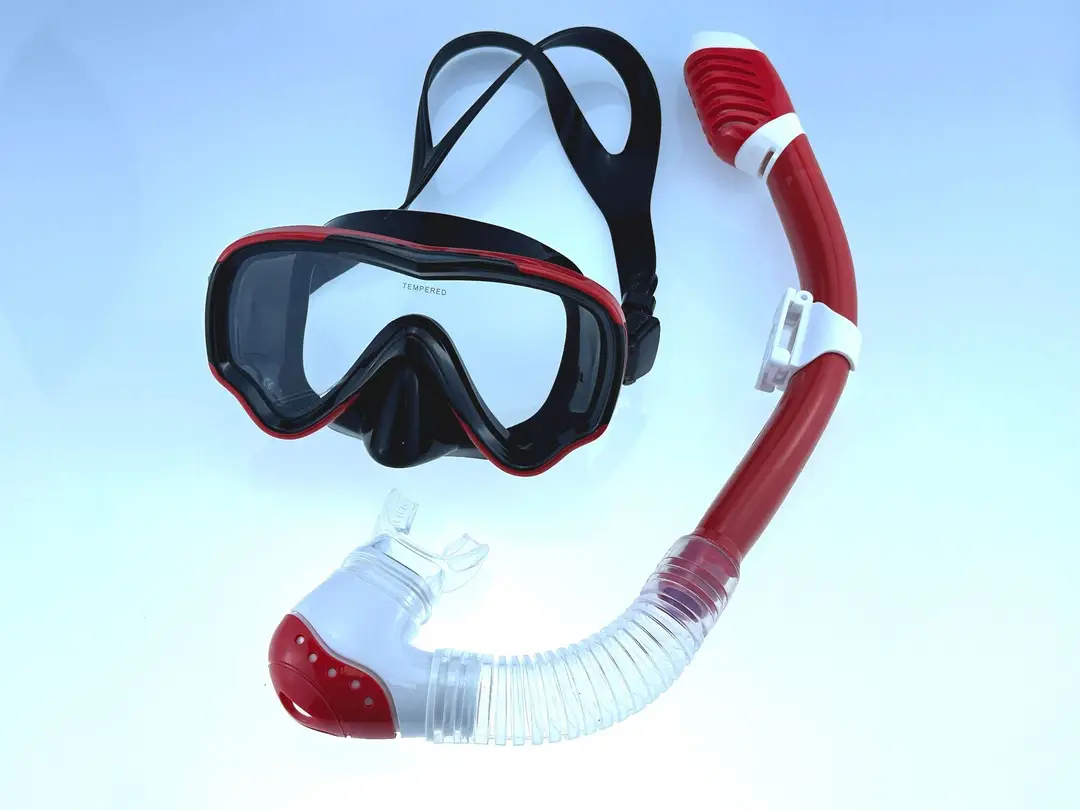 Children's Snorkeling Set with Full Dry Breathing Tube, Anti-Fog Diving Goggles for Boys and Girls, Popular Cross-Border Model — feature 15