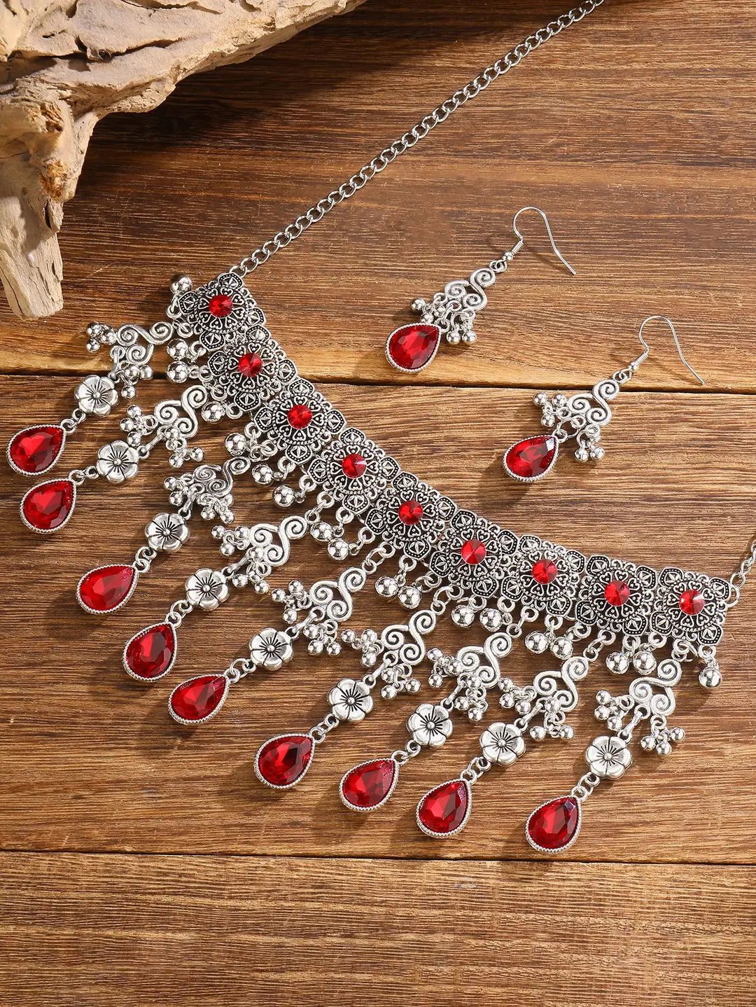 Factory Direct Sales Cross-Border New Multi-Layered Indian Style Tassel Necklace and Earrings Jewelry Set with Exotic Style Crystal Inlays — feature 15