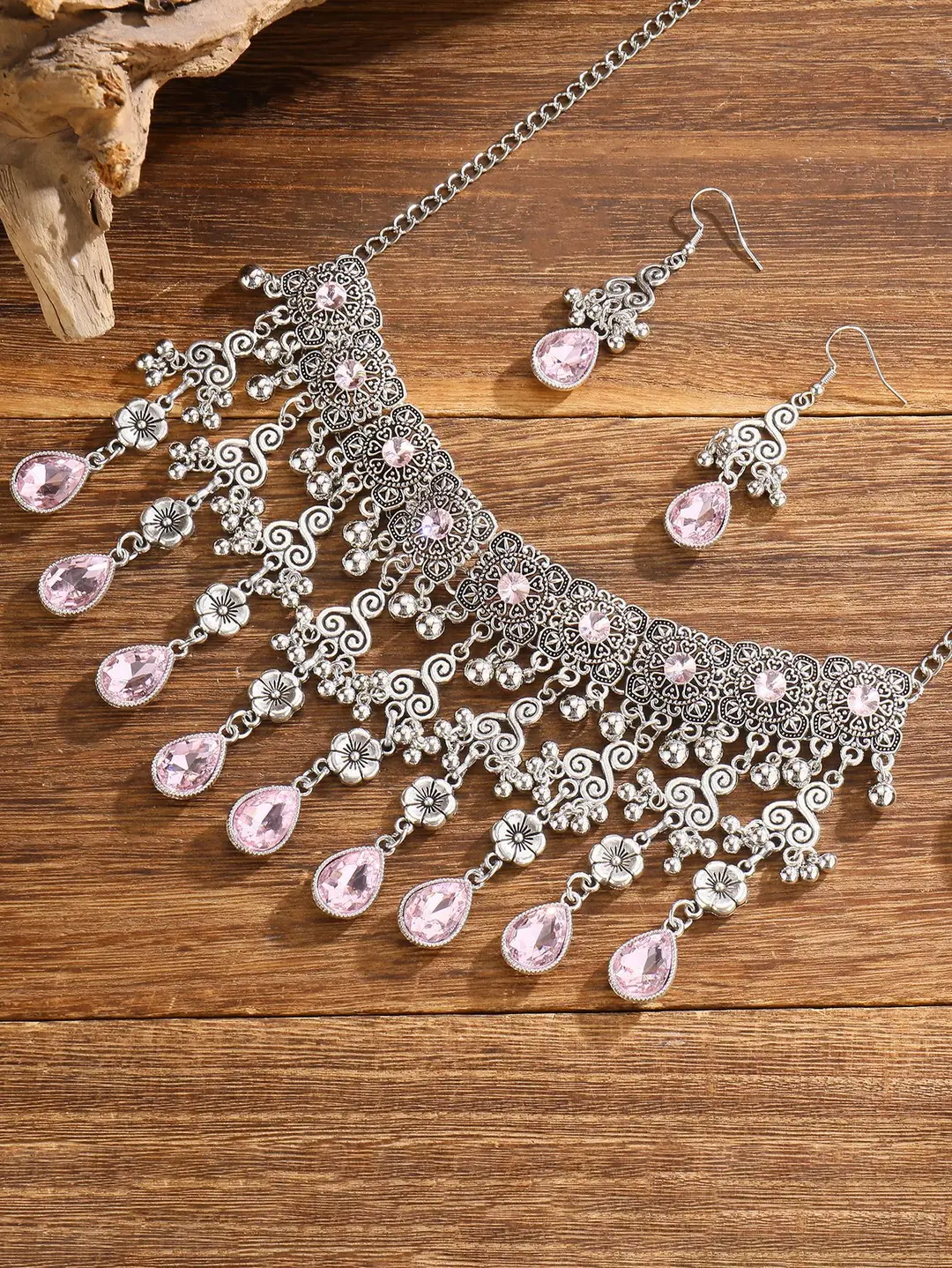 Factory Direct Sales Cross-Border New Multi-Layered Indian Style Tassel Necklace and Earrings Jewelry Set with Exotic Style Crystal Inlays — feature 17