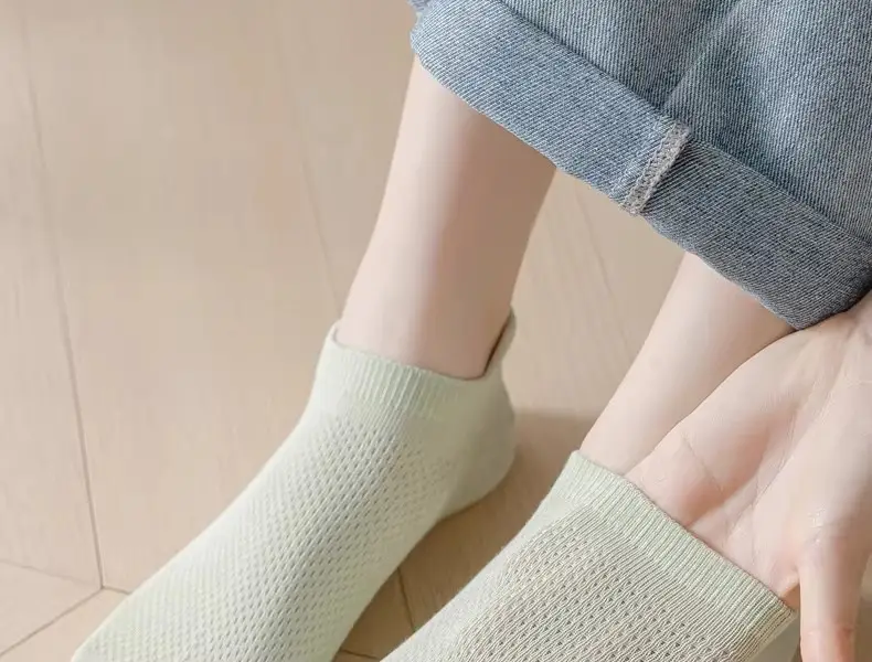 Pure Cotton Short Socks for Women, Summer Low-Cut Socks, Thin Anti-Odor Sports Short Socks, Mesh Breathable White No-Show Socks, Seamless — feature 19