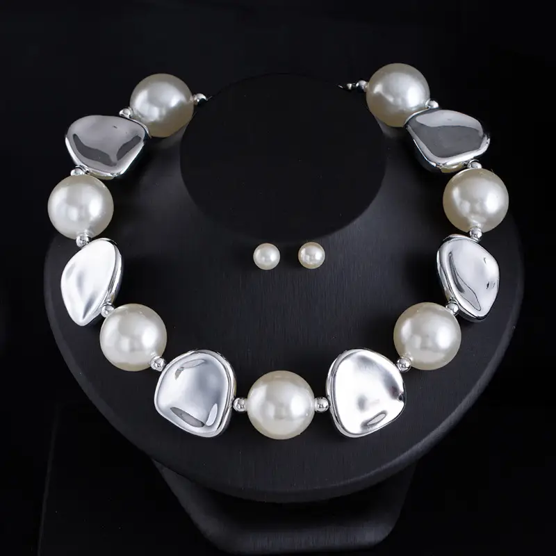 Cross-Border Exclusive Supply of Irregular Geometric Beaded Necklace and Earring Set, French Retro European and American Exquisite Pearl Clavicle Chain — feature 34