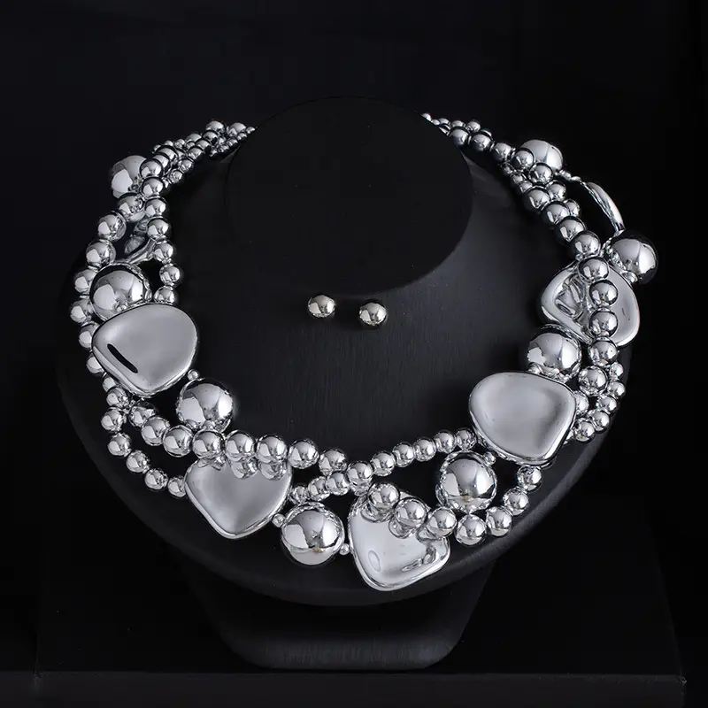 Cross-Border Exclusive Supply of Irregular Geometric Beaded Necklace and Earring Set, French Retro European and American Exquisite Pearl Clavicle Chain