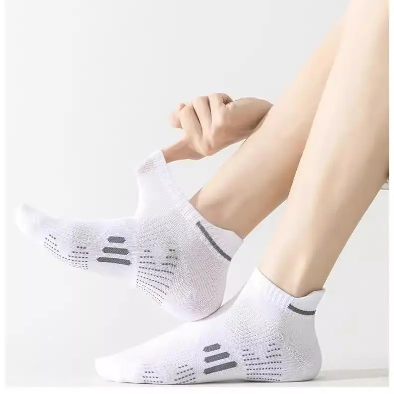 [7A Antibacterial and Deodorant] Men's Spring and Summer Thin Breathable Short Socks, Sweat-Absorbent Versatile Sports Socks for Men — feature 13