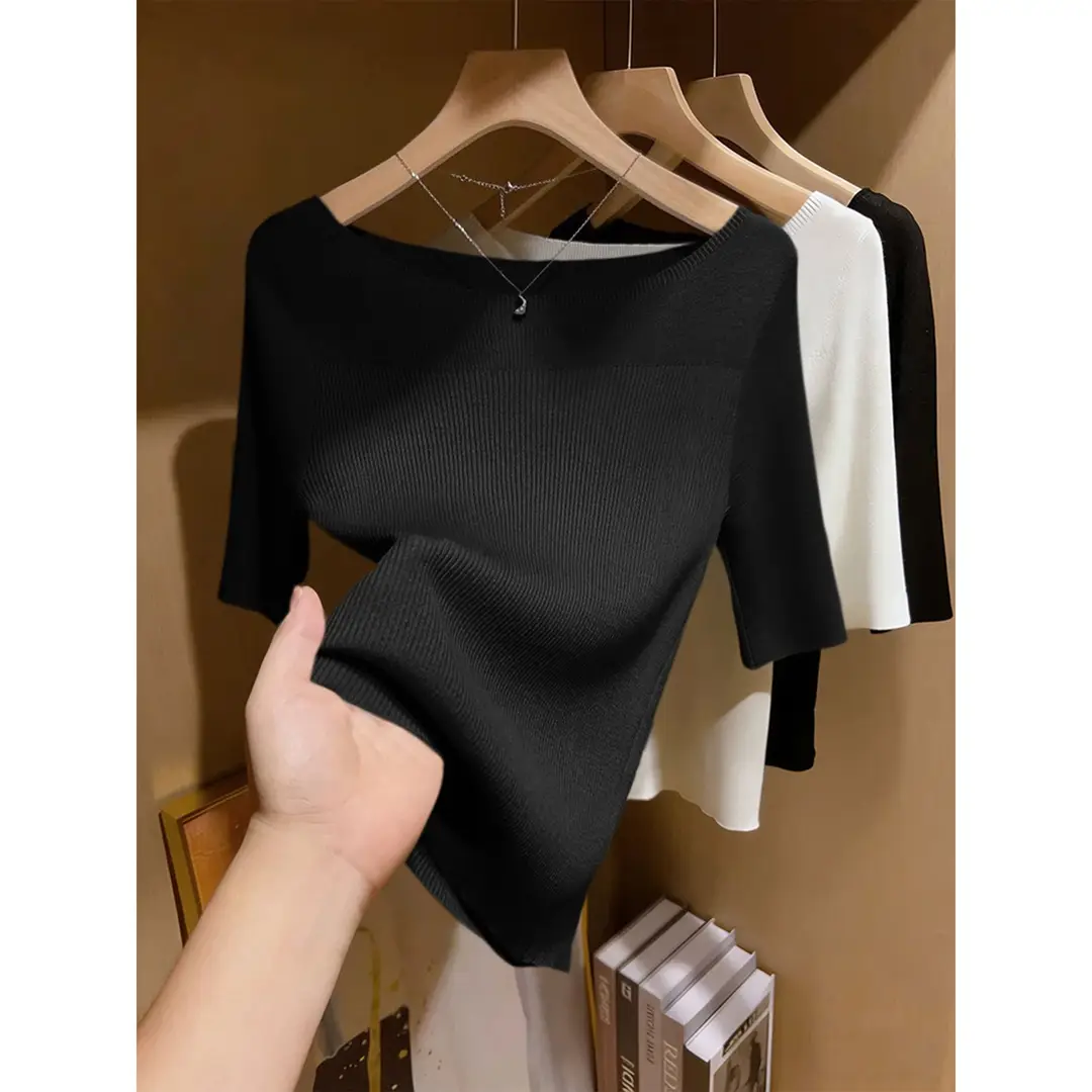 French-Style Light-Colored Off-The-Shoulder Slim-Fit Knit Top for Women, Spring and Summer, Half-Sleeve, Gentle Style, Base Shirt