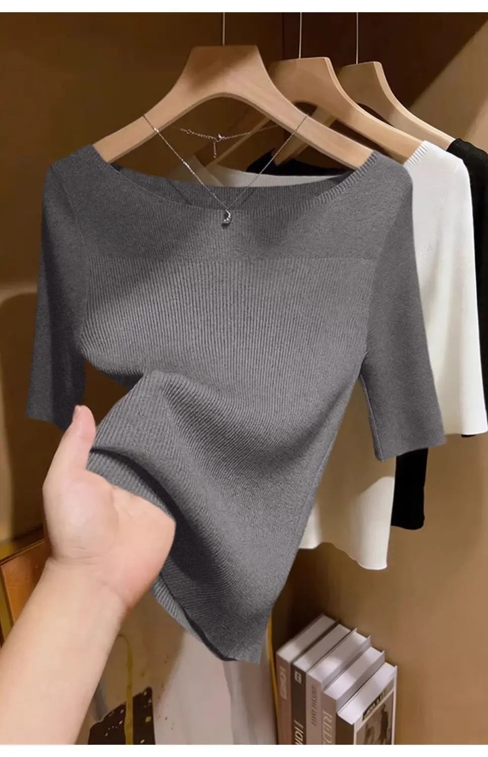 French-Style Light-Colored Off-The-Shoulder Slim-Fit Knit Top for Women, Spring and Summer, Half-Sleeve, Gentle Style, Base Shirt — feature 6